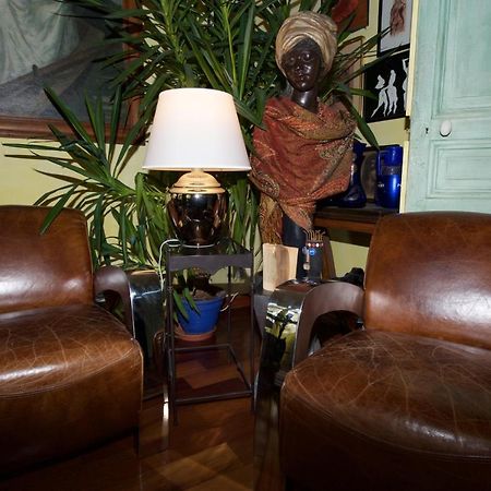 Chambres D'Hotes Le Regent イエール エクステリア 写真